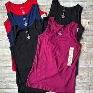 St. John’s Bay Women’s Essential Tank Top Scoopneck | Lot of 5 tops | Small NEW